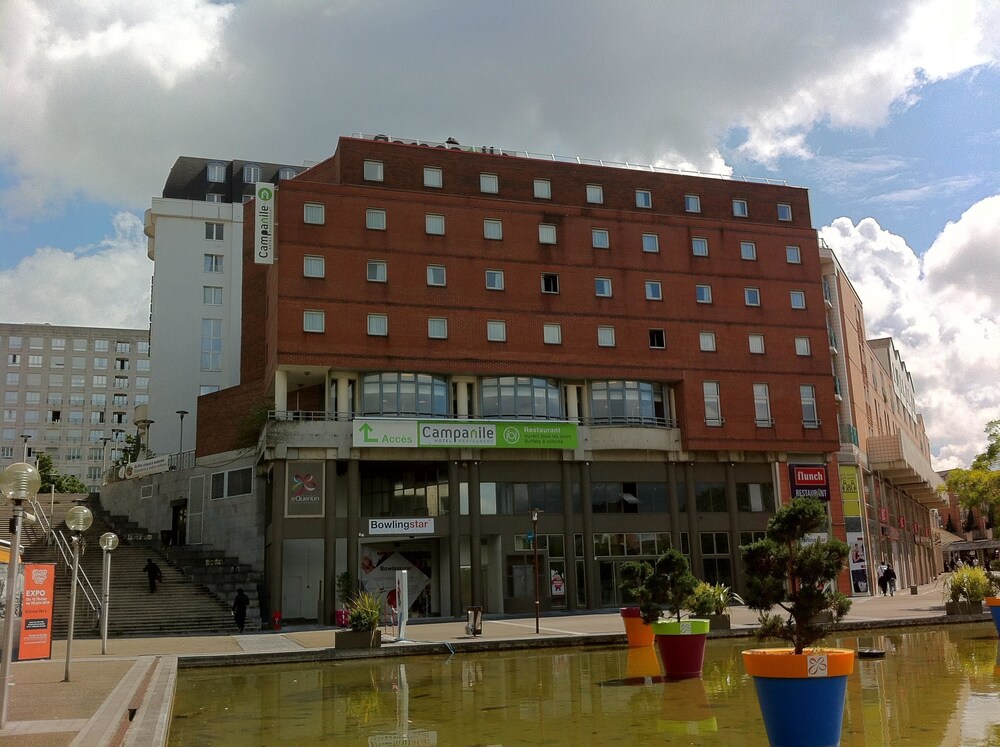 Hotel Front