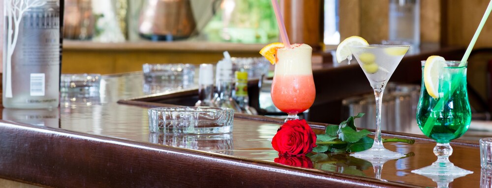 Hotel Lounge