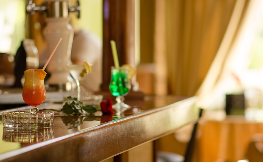 Hotel Lounge