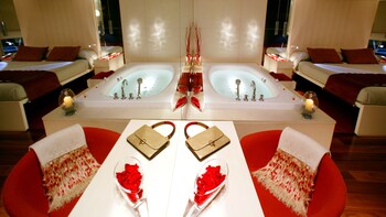 Jetted Tub
