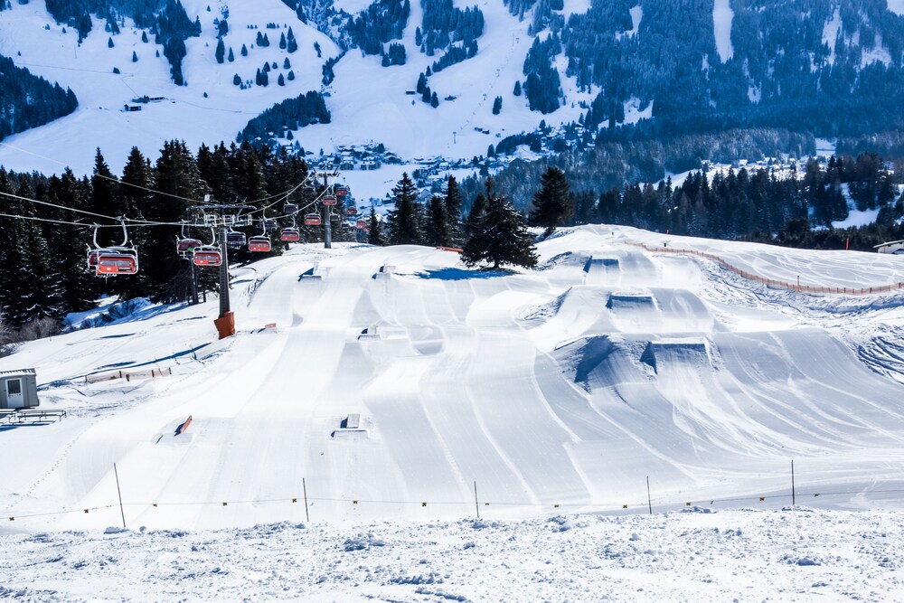 Skiing