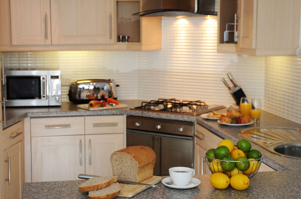 Apartment, 1 Bedroom - In-Room Kitchen