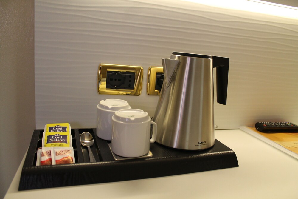 Room Service - Dining