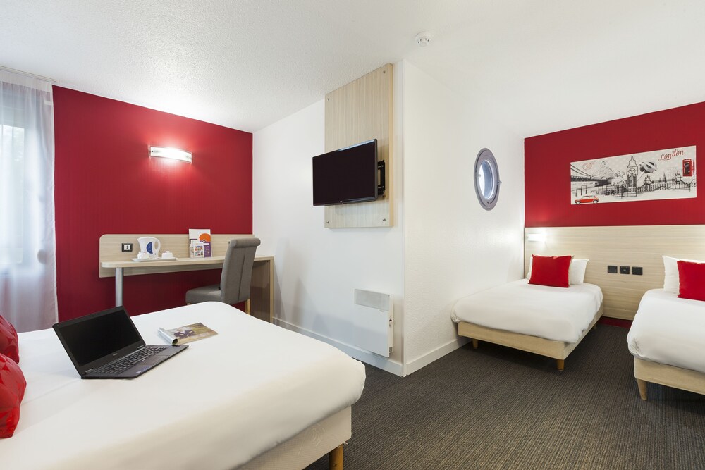 Guestroom
