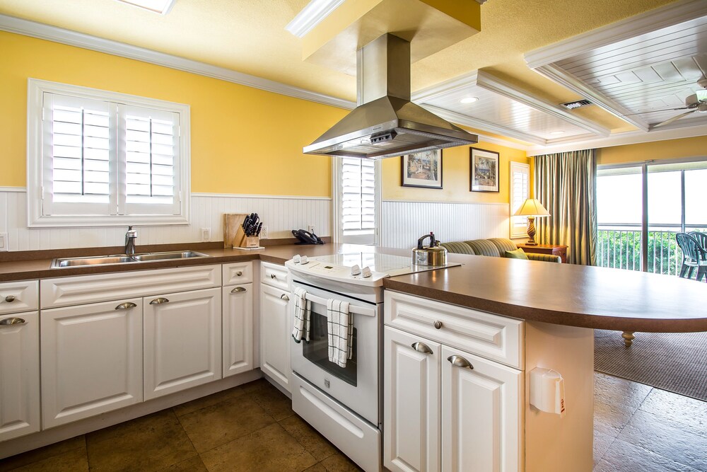 In-Room Kitchen