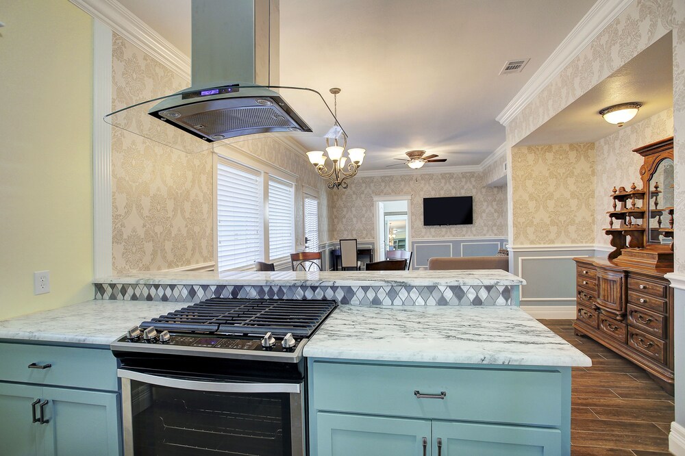 In-Room Kitchen