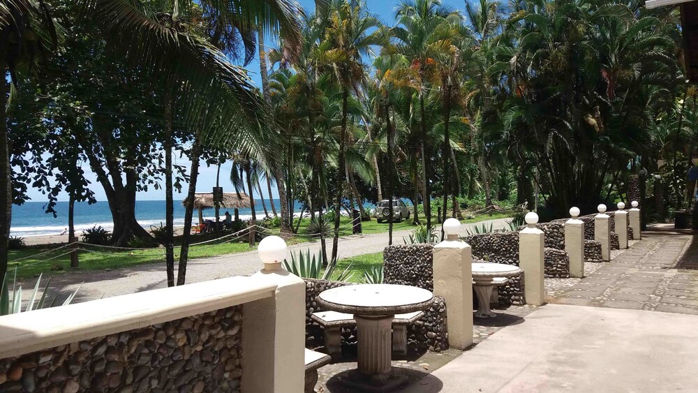 Beach/Ocean View