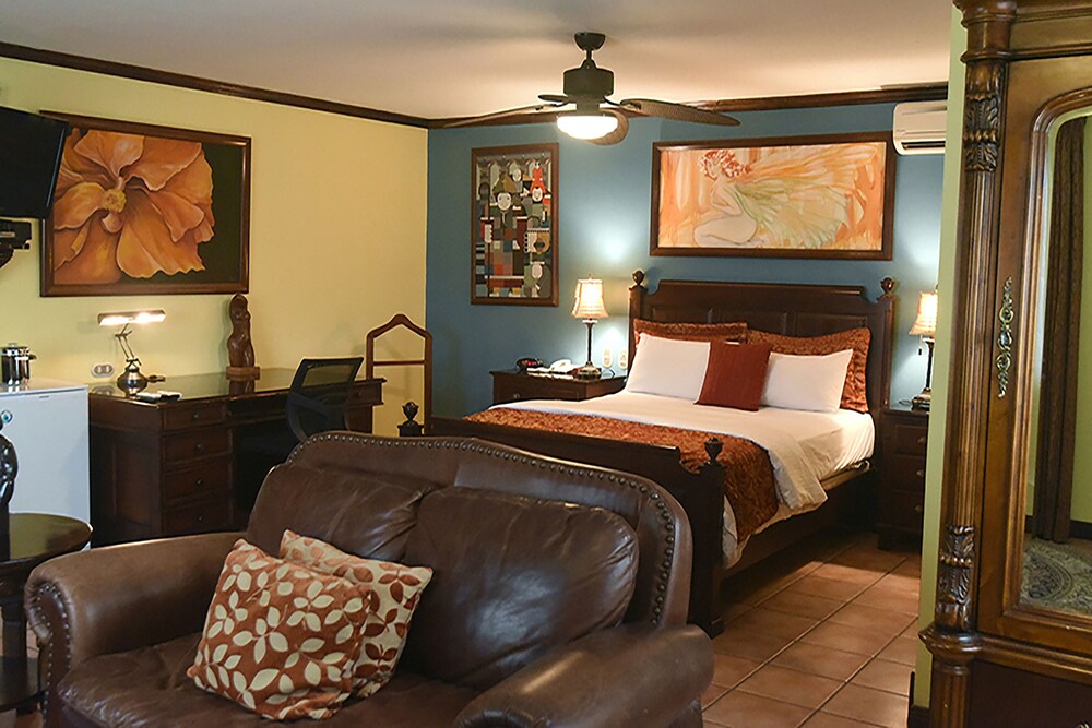 Guestroom