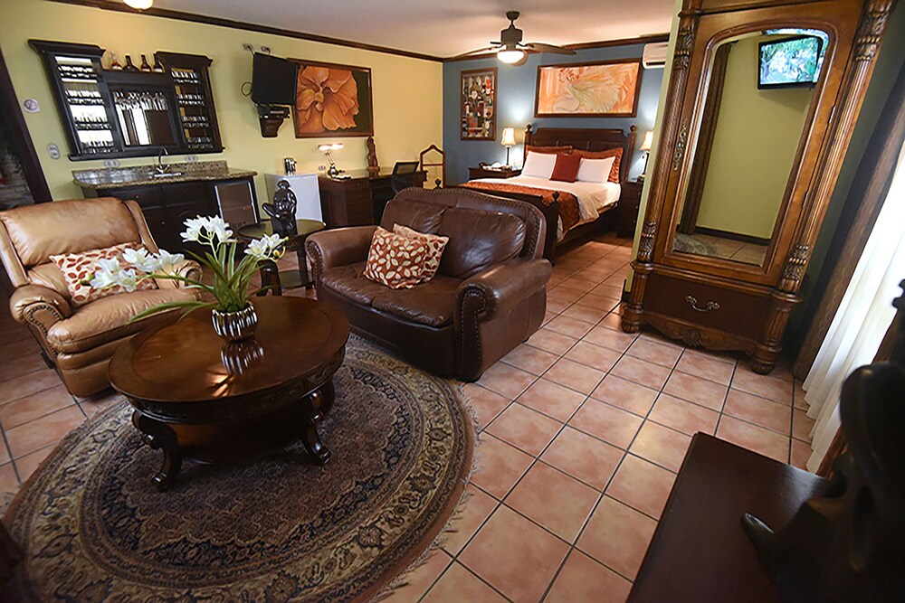 Guestroom