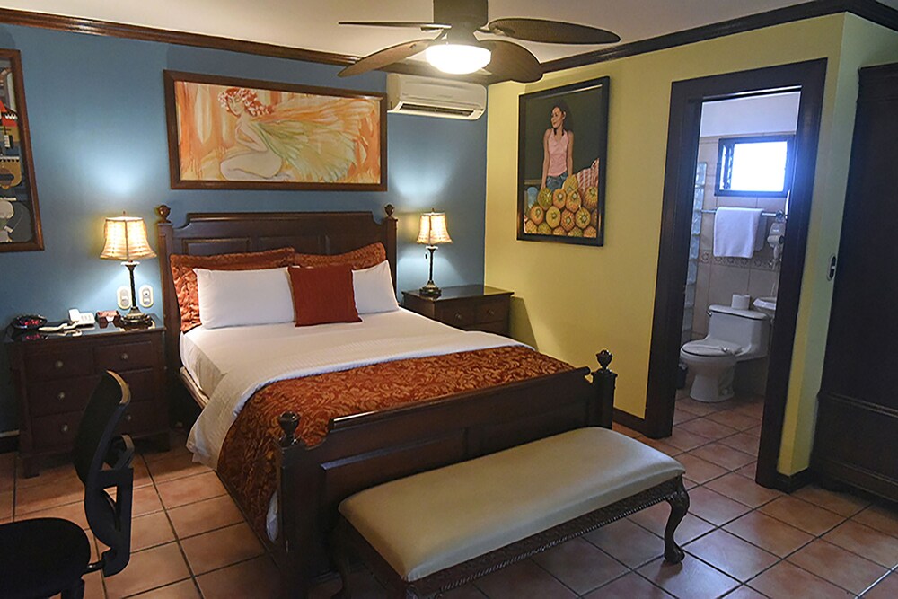 Guestroom