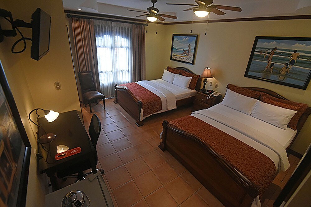 Guestroom