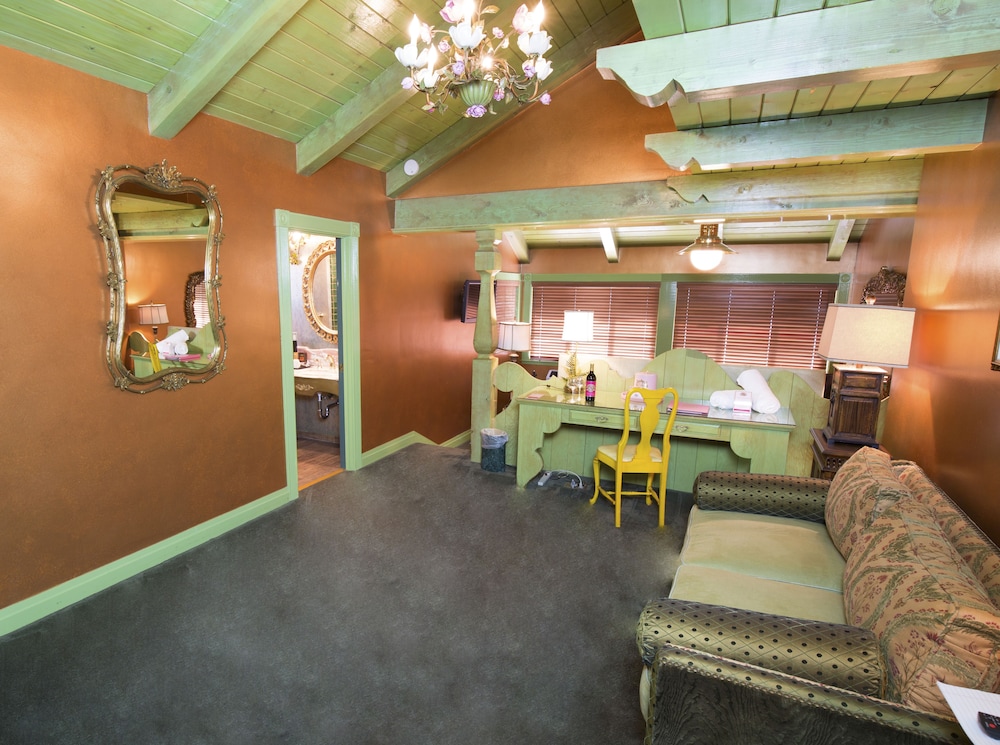 Guestroom