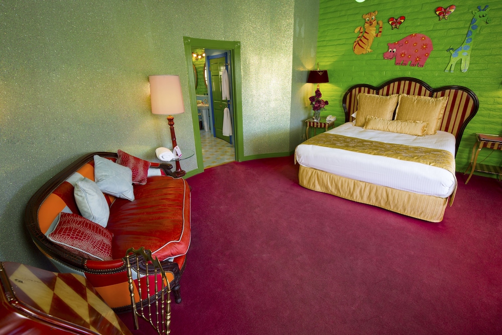 Guestroom
