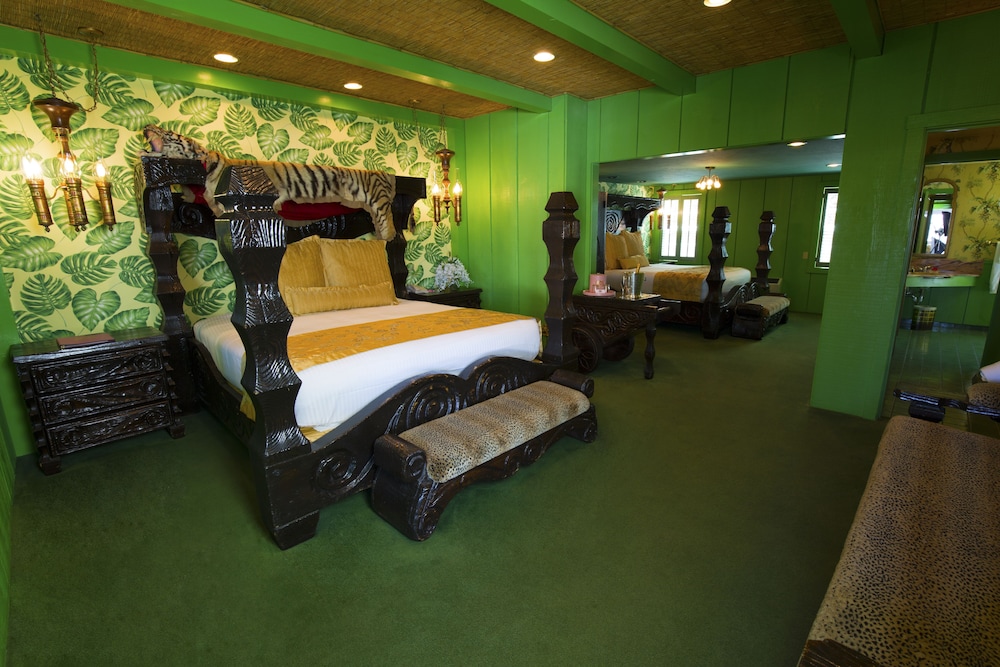 Guestroom