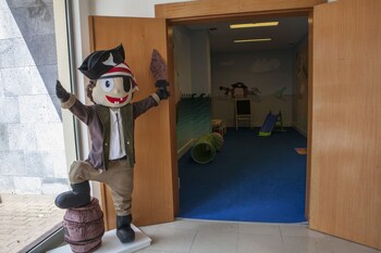 Childrens Play Area - Indoor