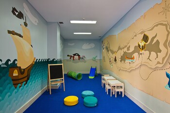 Childrens Play Area - Indoor