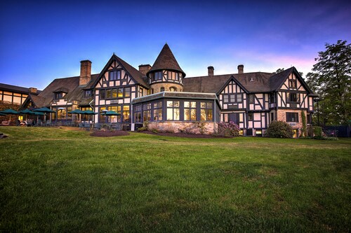 Punderson Manor Lodge and Conference Center