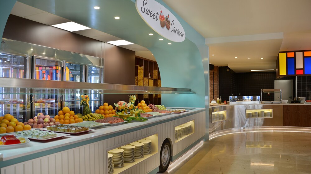 Food Court