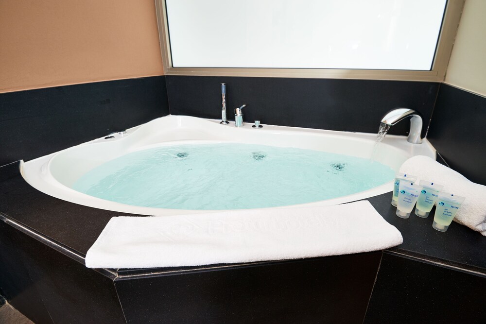 Bañera de hidromasaje