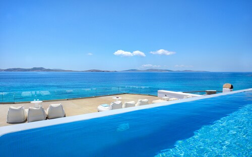 Saint John Hotel Villas & Spa