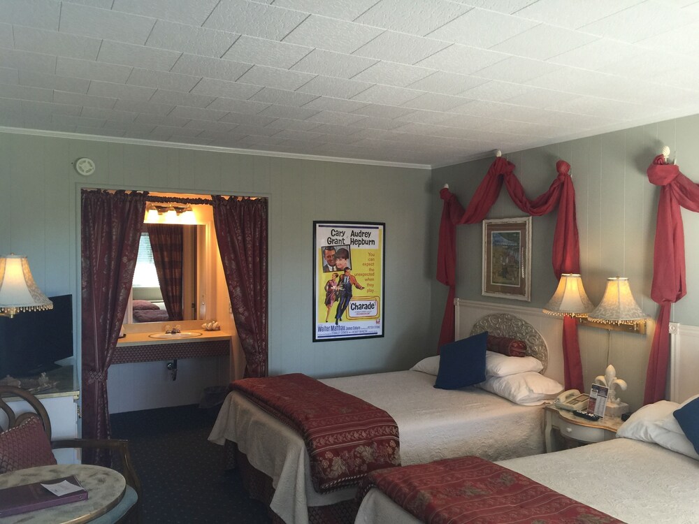 Guestroom
