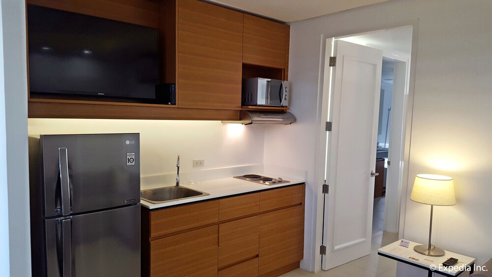 In-Room Kitchen