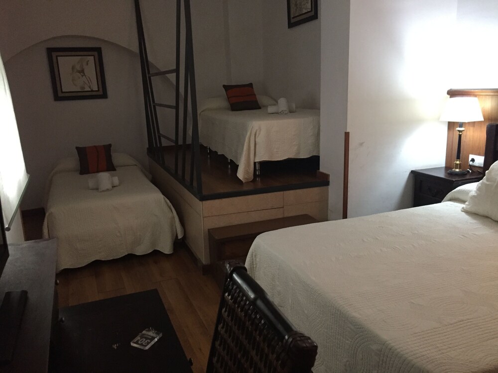 Guestroom