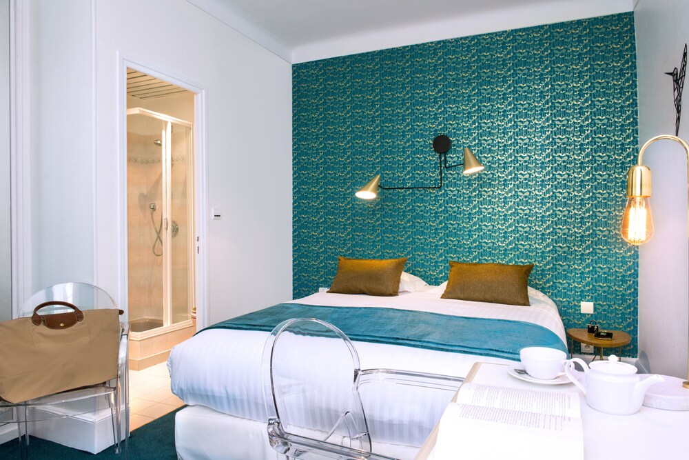 Guestroom