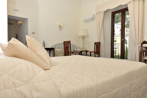 Hotel Santa Lucia