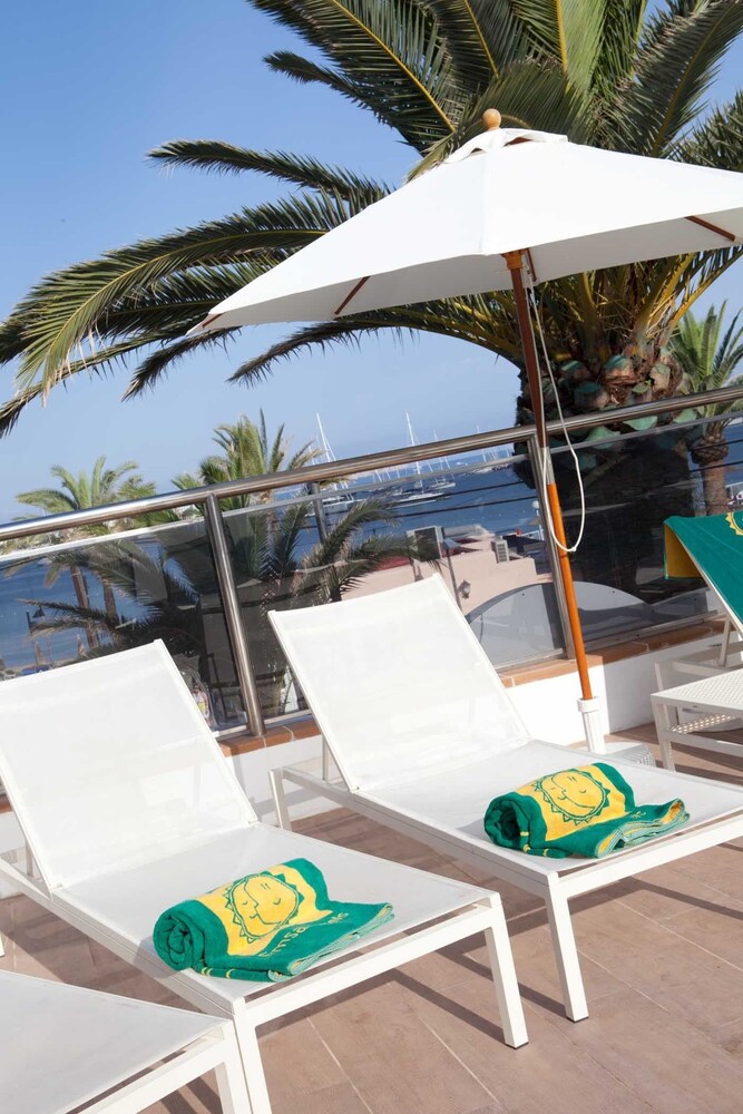 Sundeck
