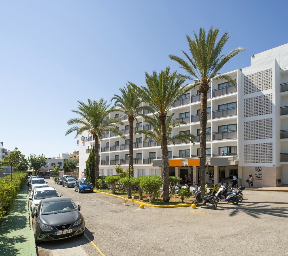 Hotel Front