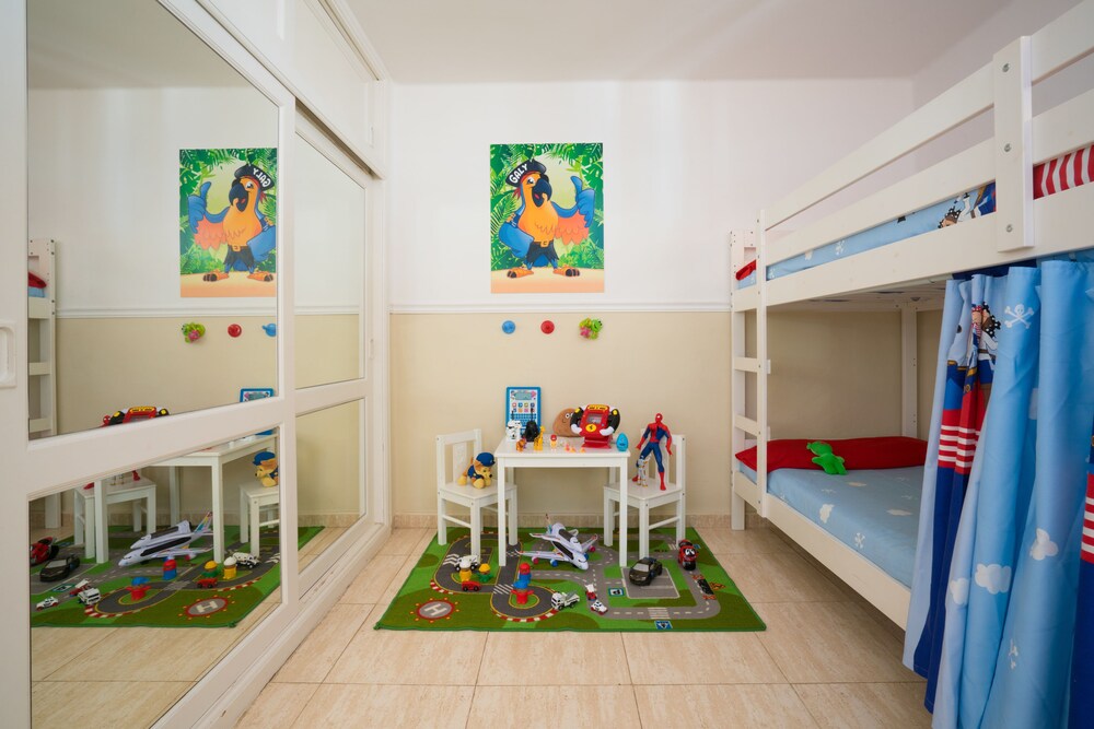 Apartment, 2 Bedrooms - Childrens Theme Room