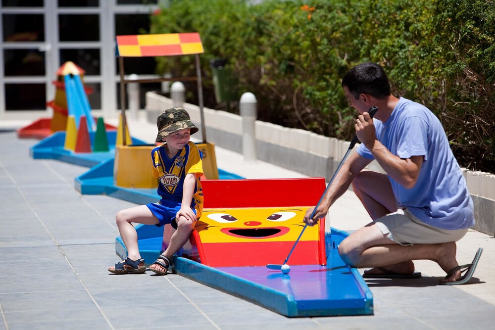 Childrens Play Area - Outdoor
