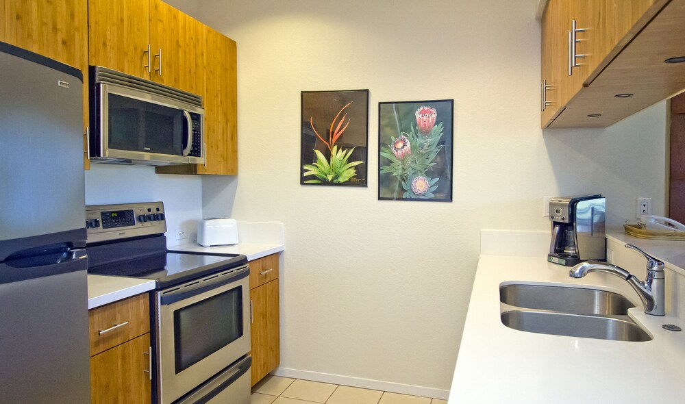 Condo, 1 Bedroom, 2 Bathrooms, Garden View - In-Room Kitchen