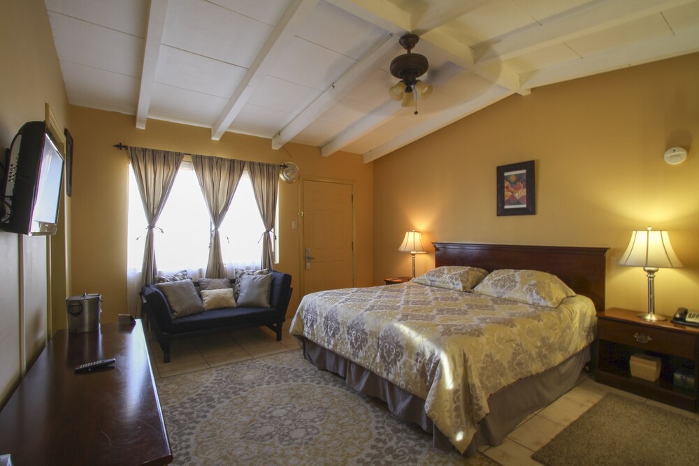 In-Room Kitchen