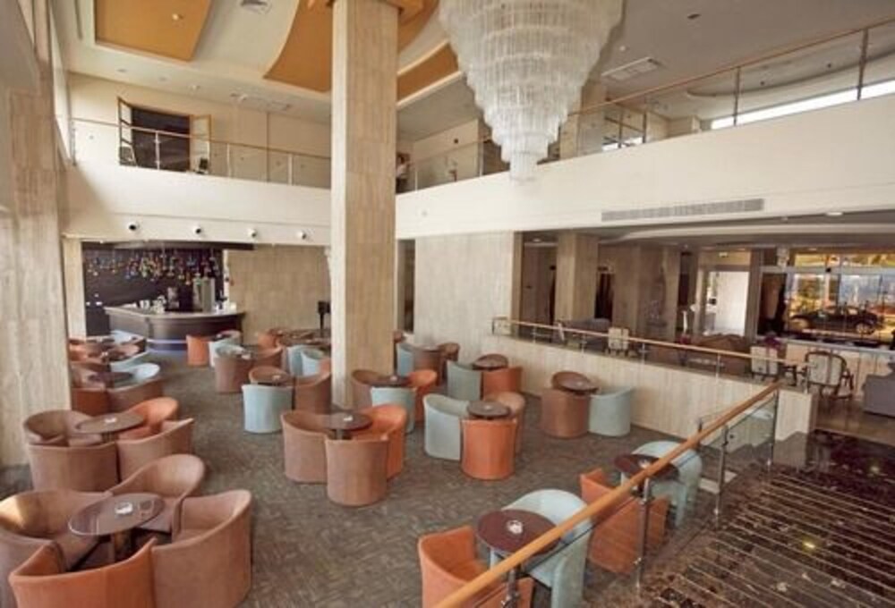 Hotel Bar