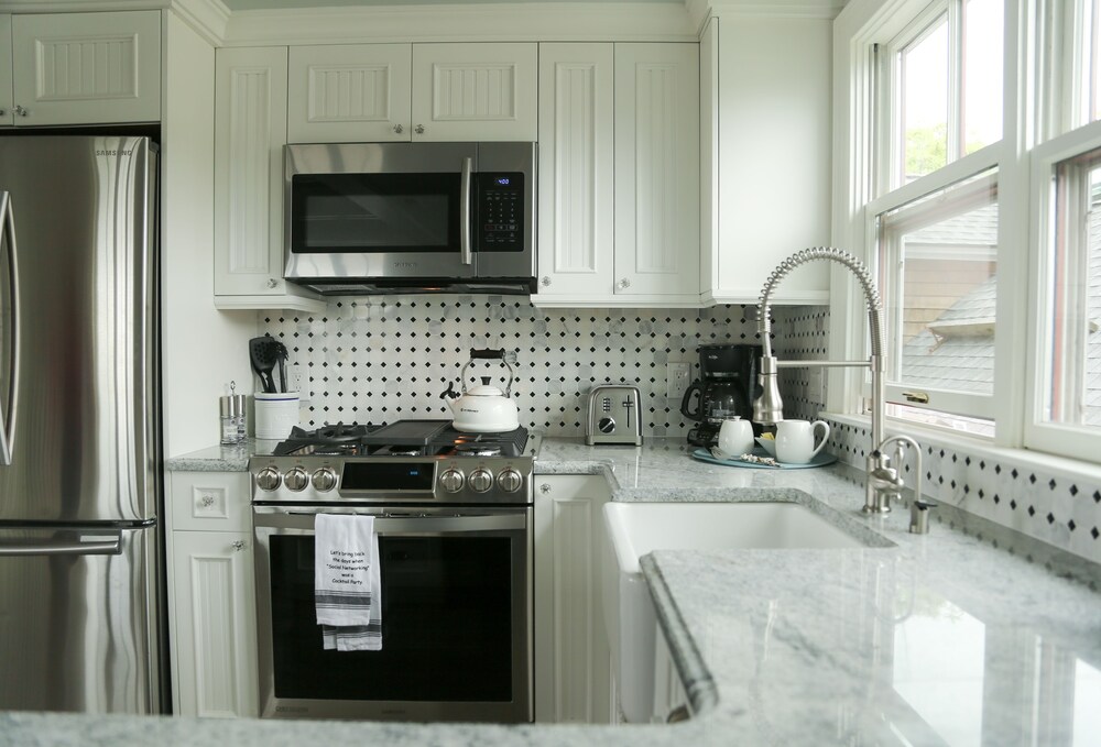 In-Room Kitchen