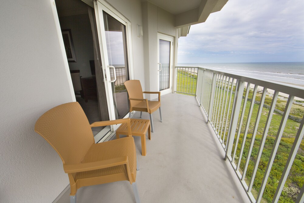 Villa, 2 Bedrooms, Non Smoking (1 King Bed & 1 Queen Bed) - Balcony