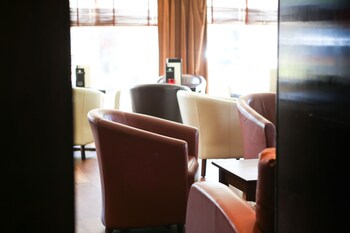 Hotel Lounge