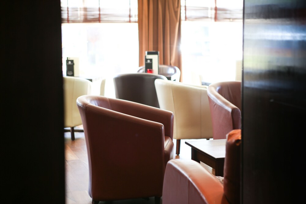 Hotel Lounge