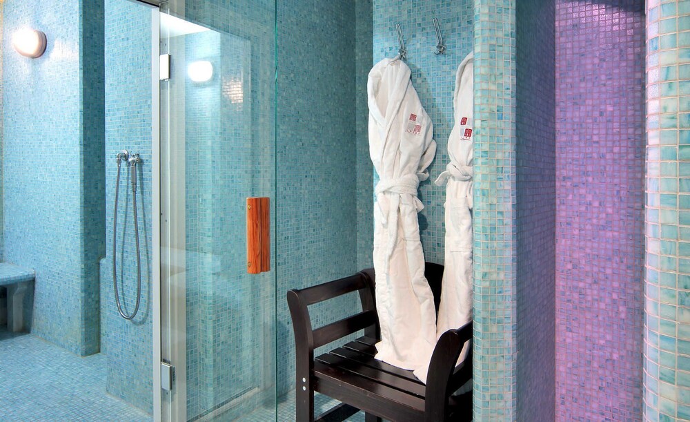 Steam Room