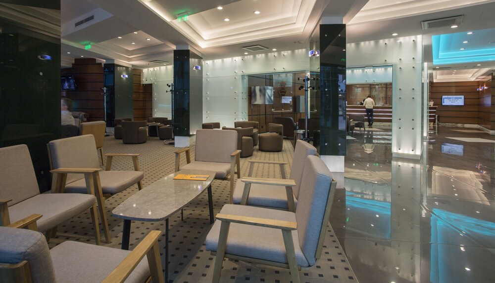 Hotel Bar