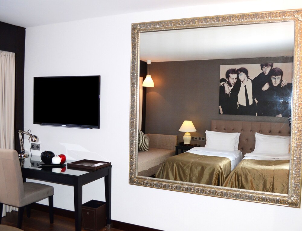 Guestroom