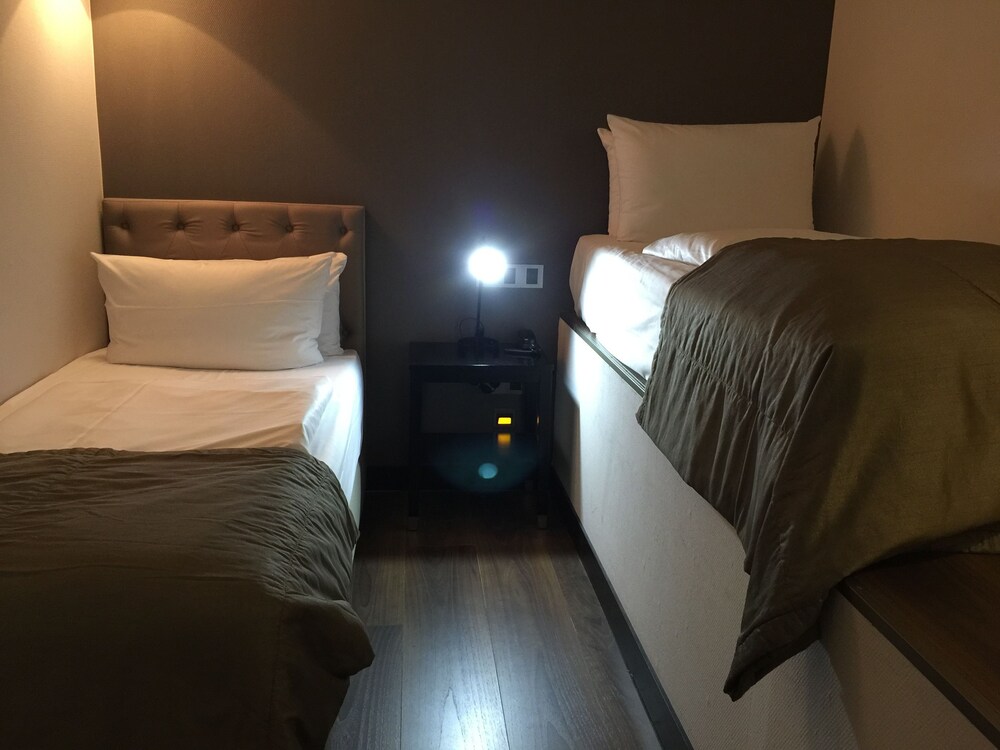Guestroom