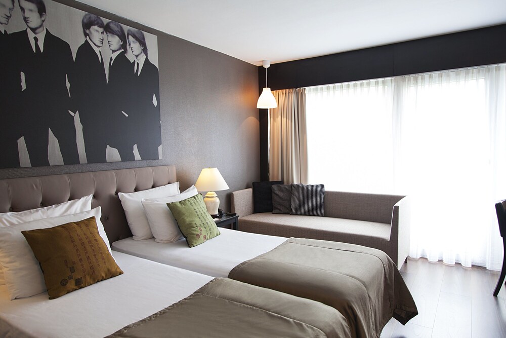 Guestroom