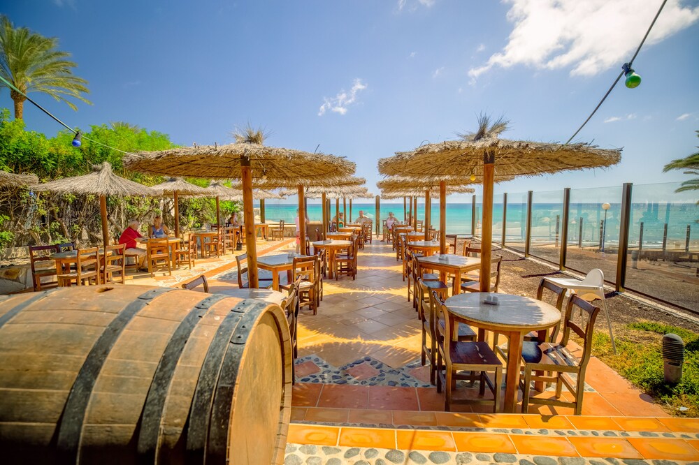 Hotel Bar