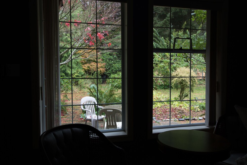 Guestroom View