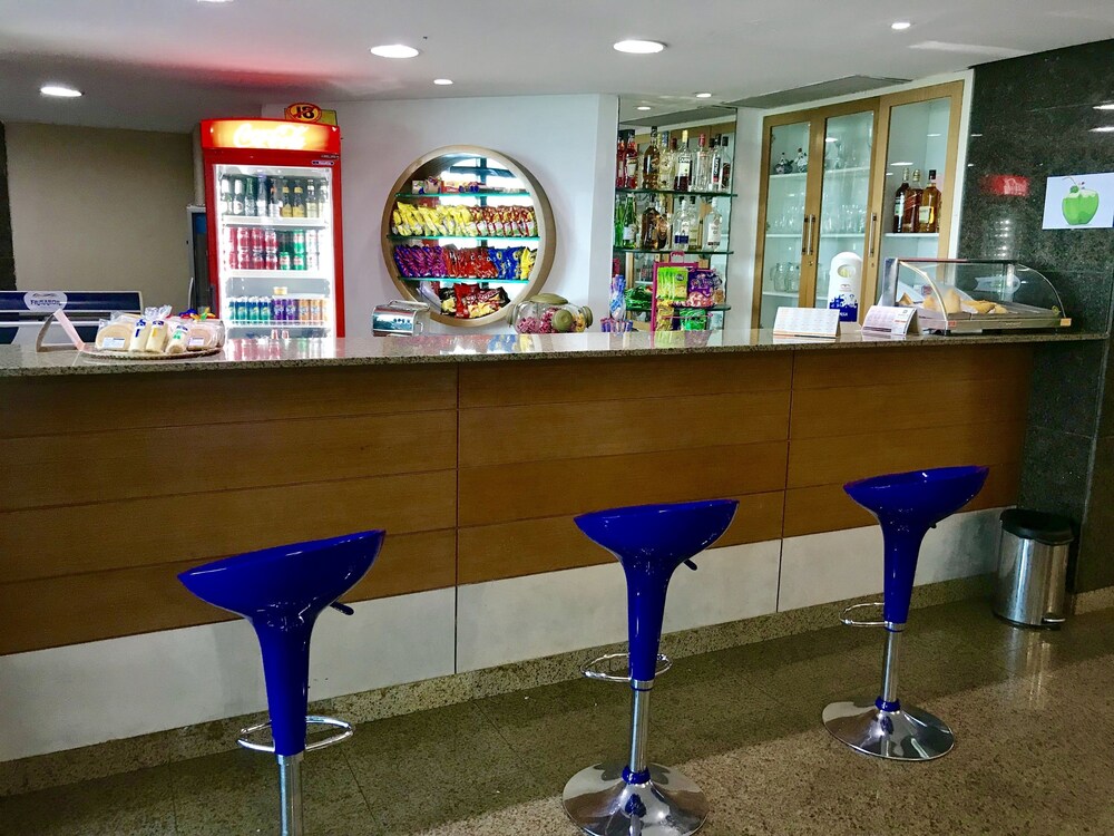 Hotel Bar