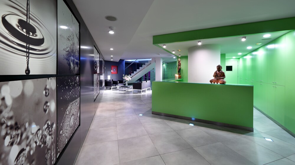 Spa Reception