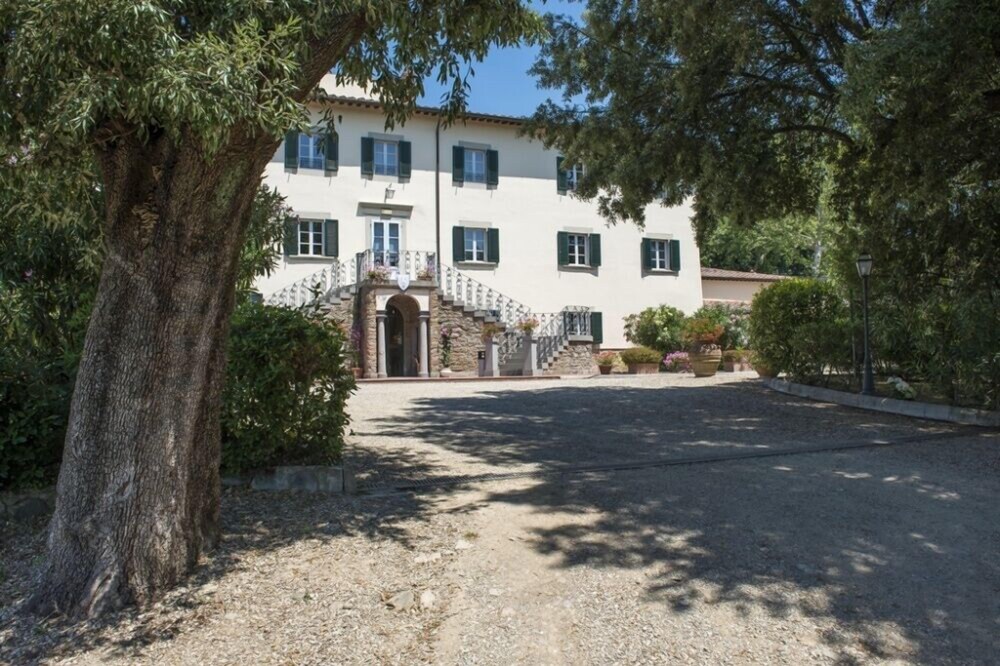 Hotel Front